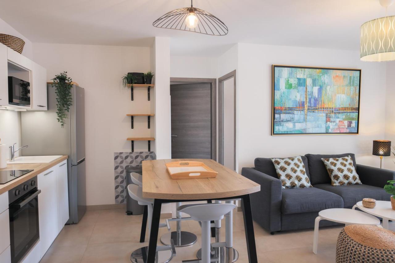 Appartement La Balagne , Bord De Mer, Grande Terrasse, Sant'Ambroggio Lumio  Exterior foto